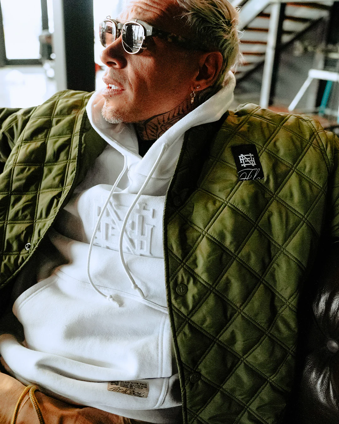 BOMBER JACKET - OLIVE - Image 9