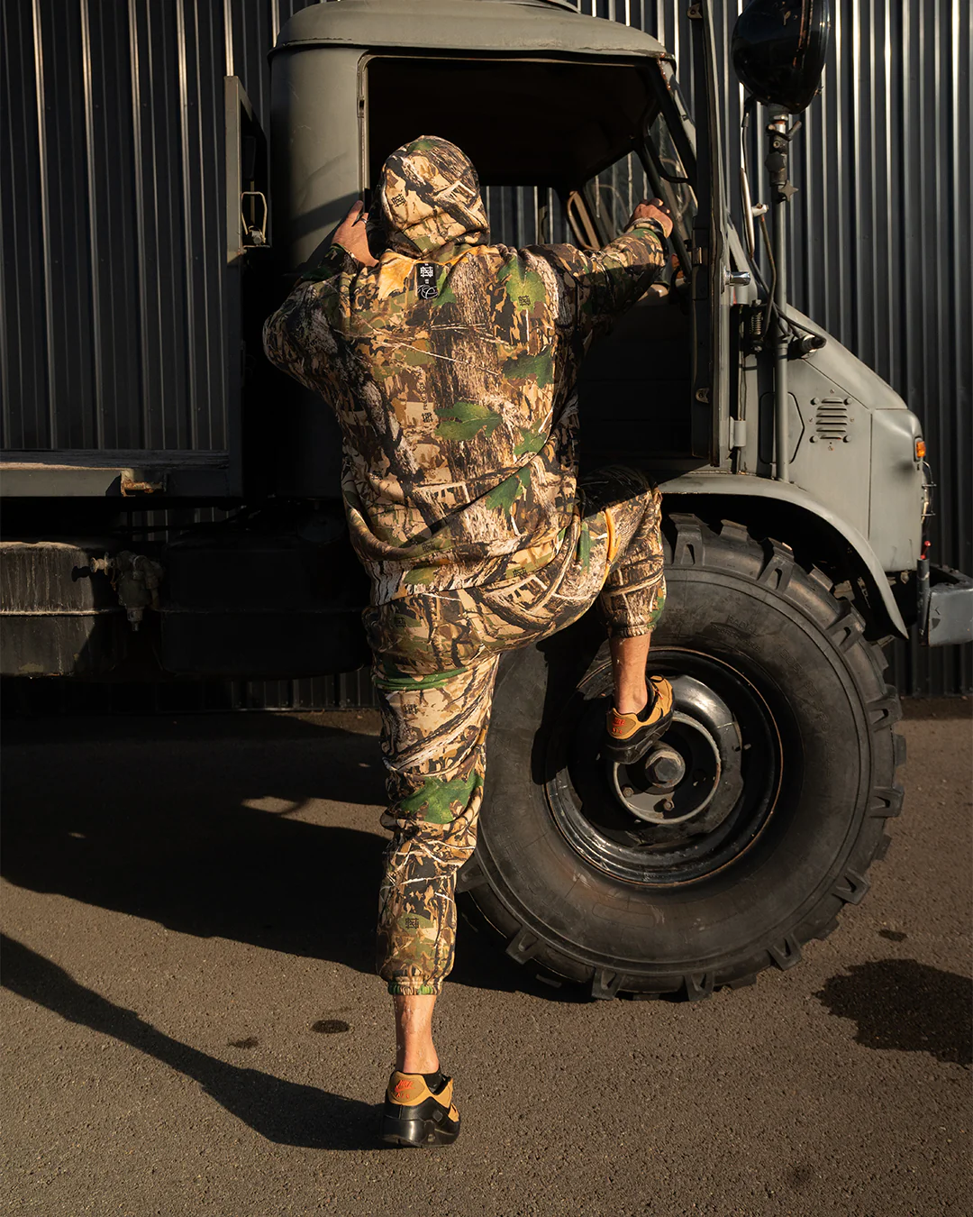 CHAMP JOGGERS - CAMO - Image 4