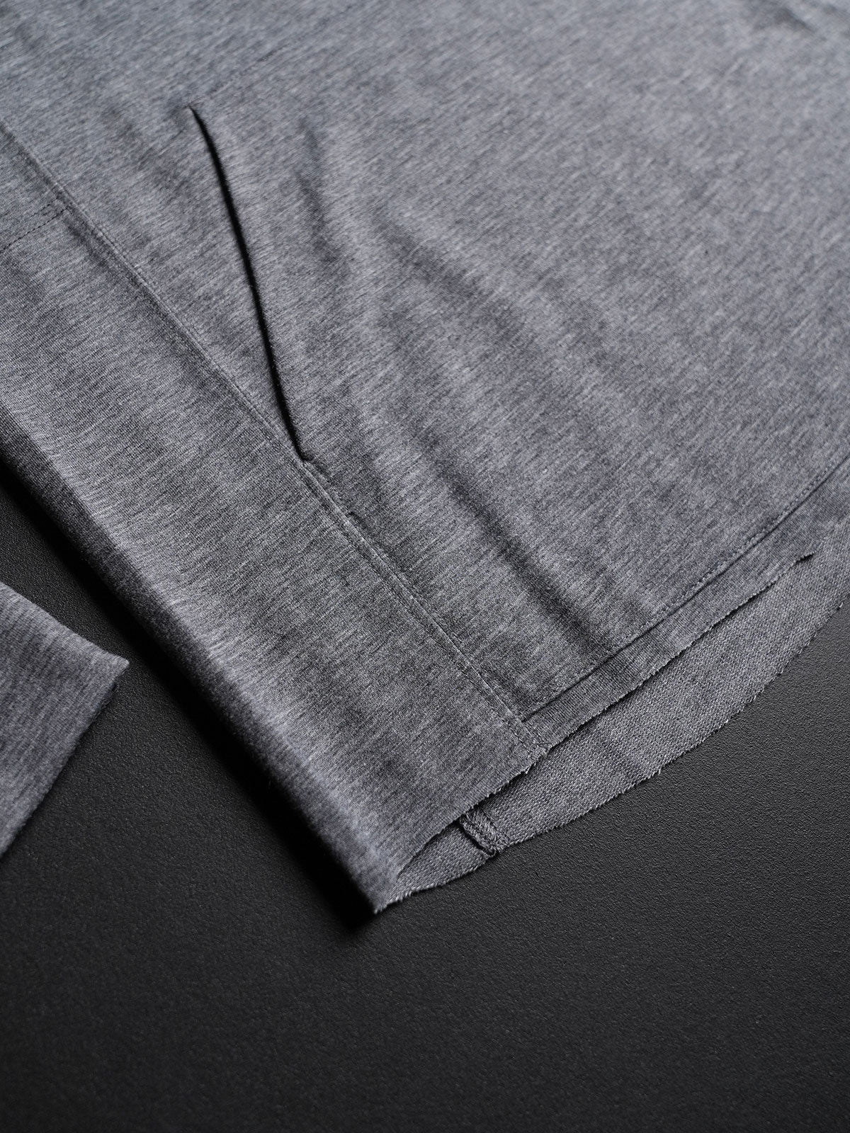 CORE PULLOVER - GREY - Image 6