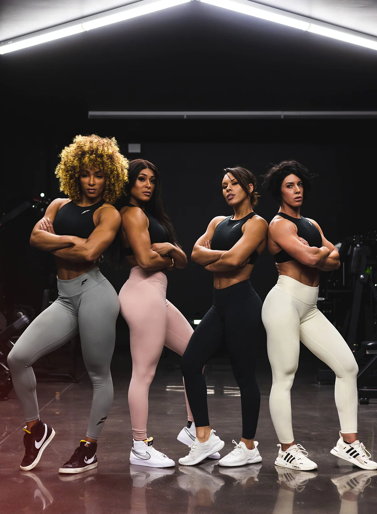 ESSENTIAL LEGGING - BONE - Image 7
