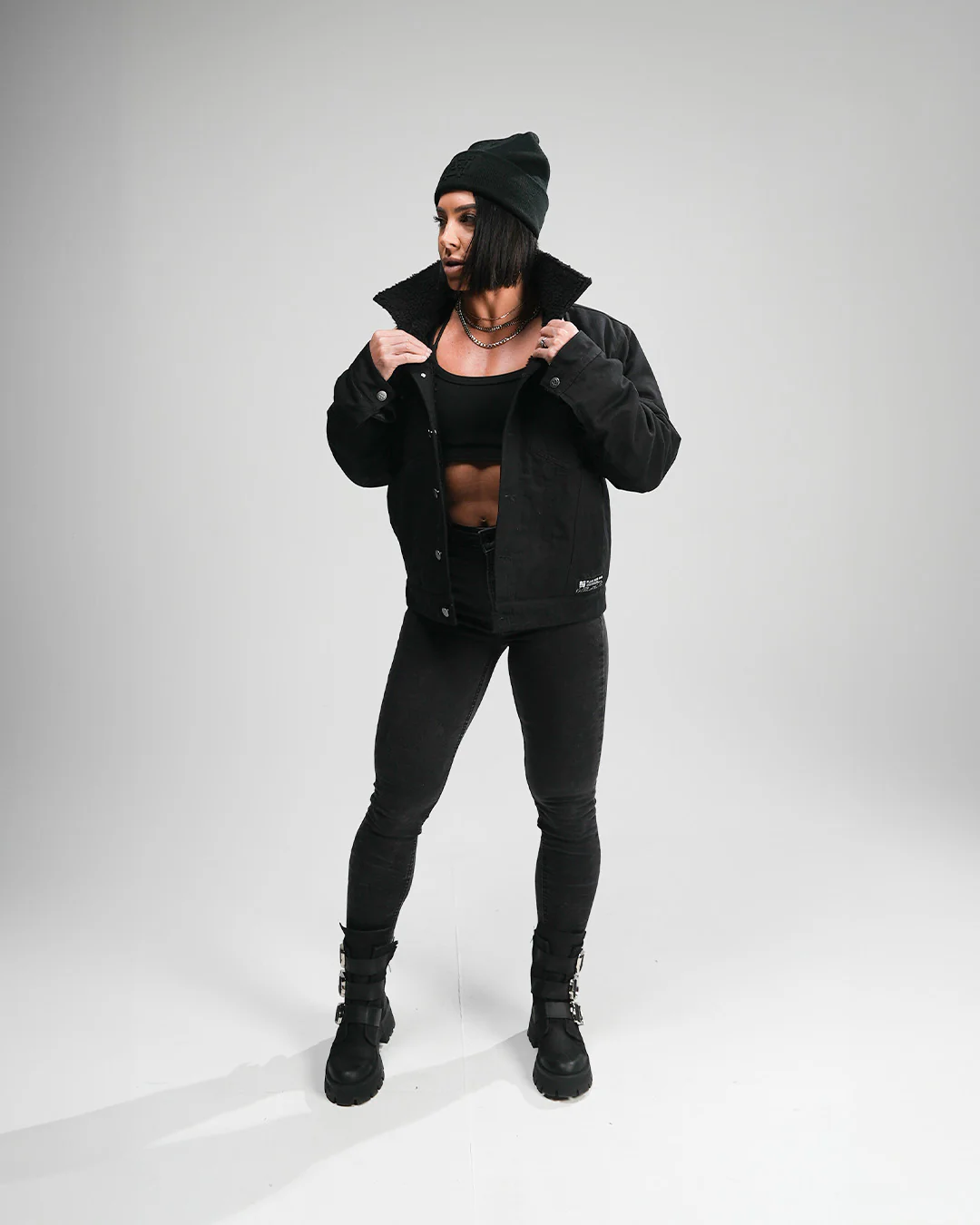 FOREVER VEST - BLACK - Image 9