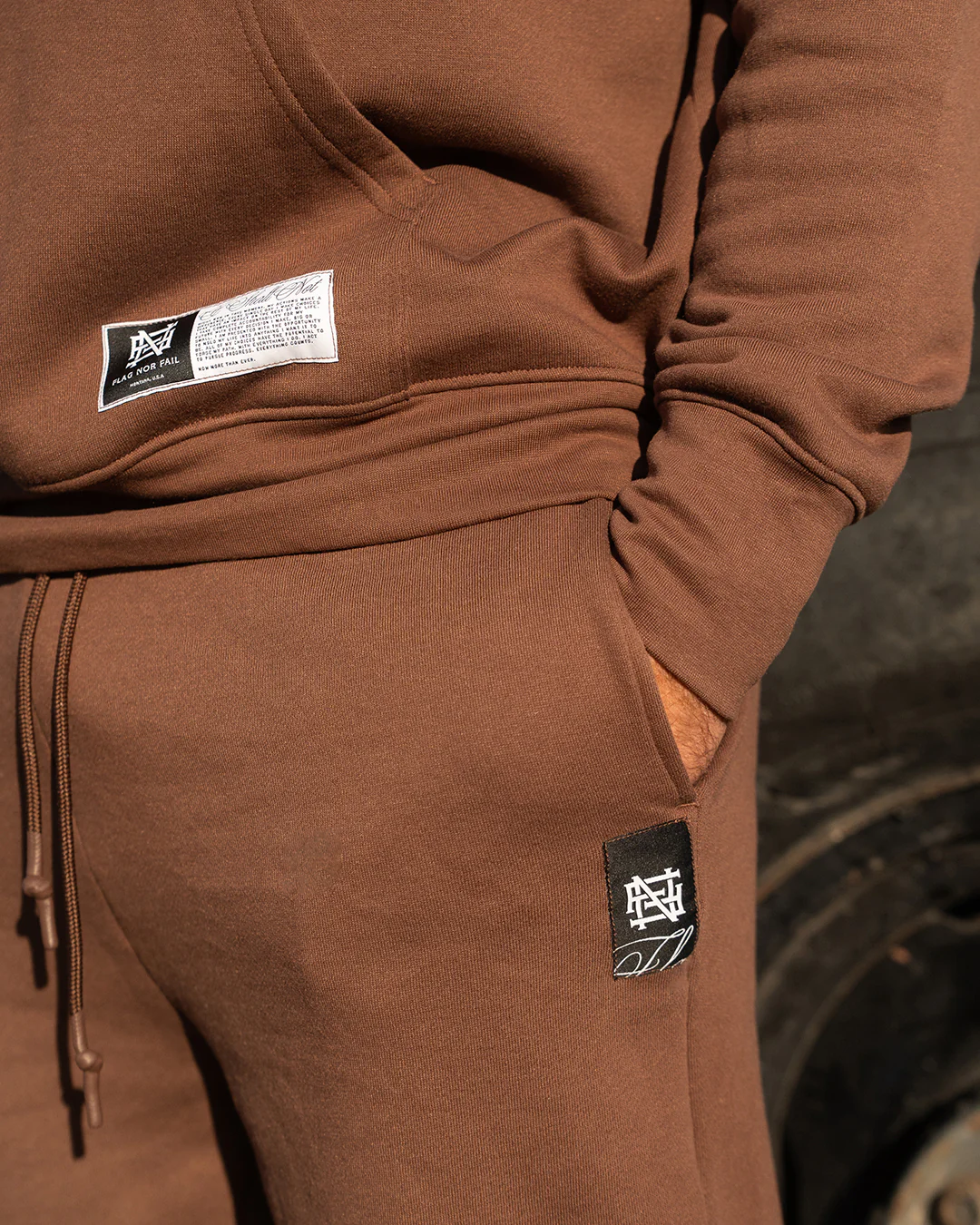CHAMP JOGGERS - BROWN - Image 3