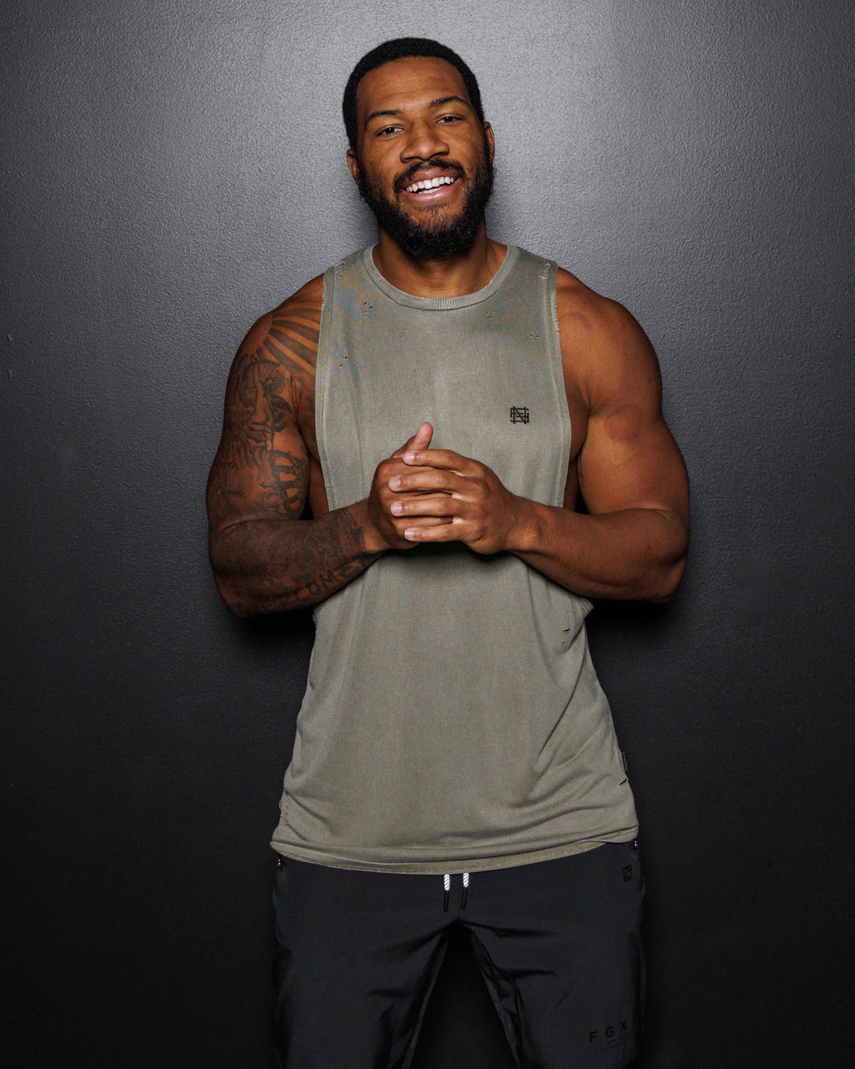 MOTO DISTRESSED BRO TANK - OLIVE - Image 7