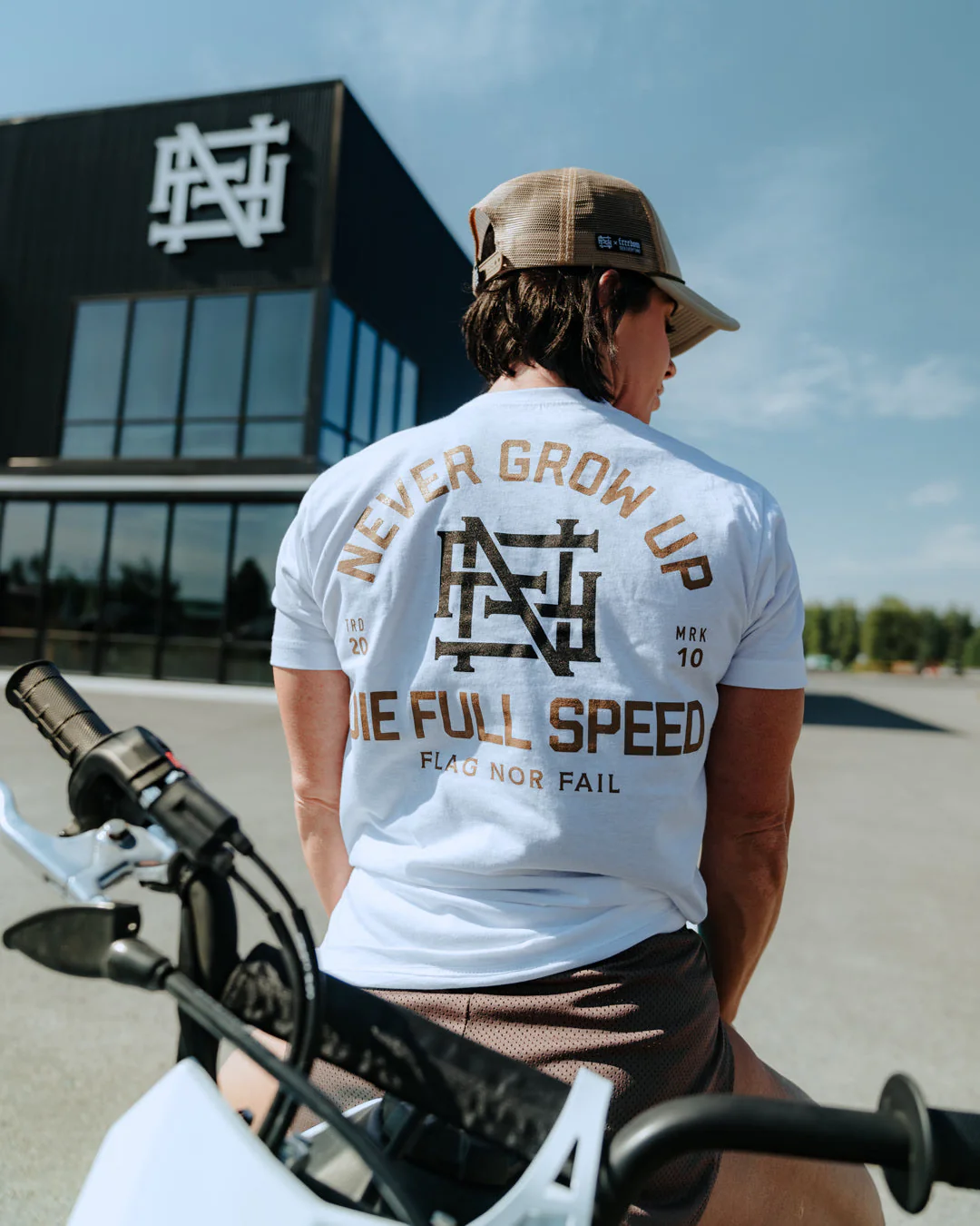 NEVER GROW UP TEE - WHITE - Image 2
