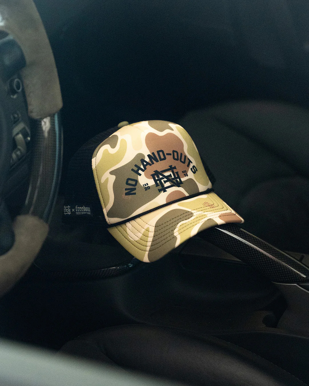 NO HAND OUTS FOAM TRUCKER - CAMO - Image 3
