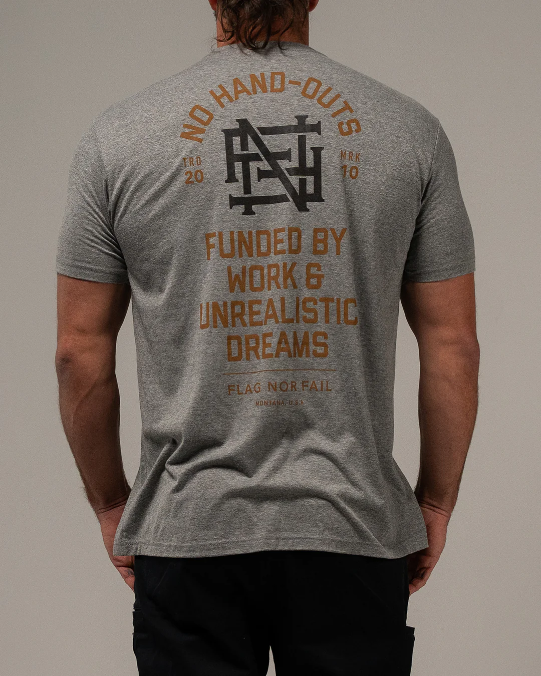 NO HAND OUTS TEE - GREY - Image 2