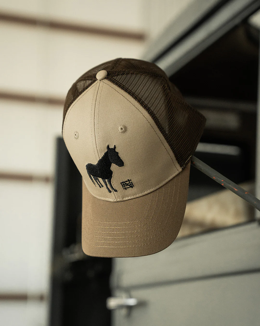 OSCAR TRUCKER HAT - TAN - Image 5