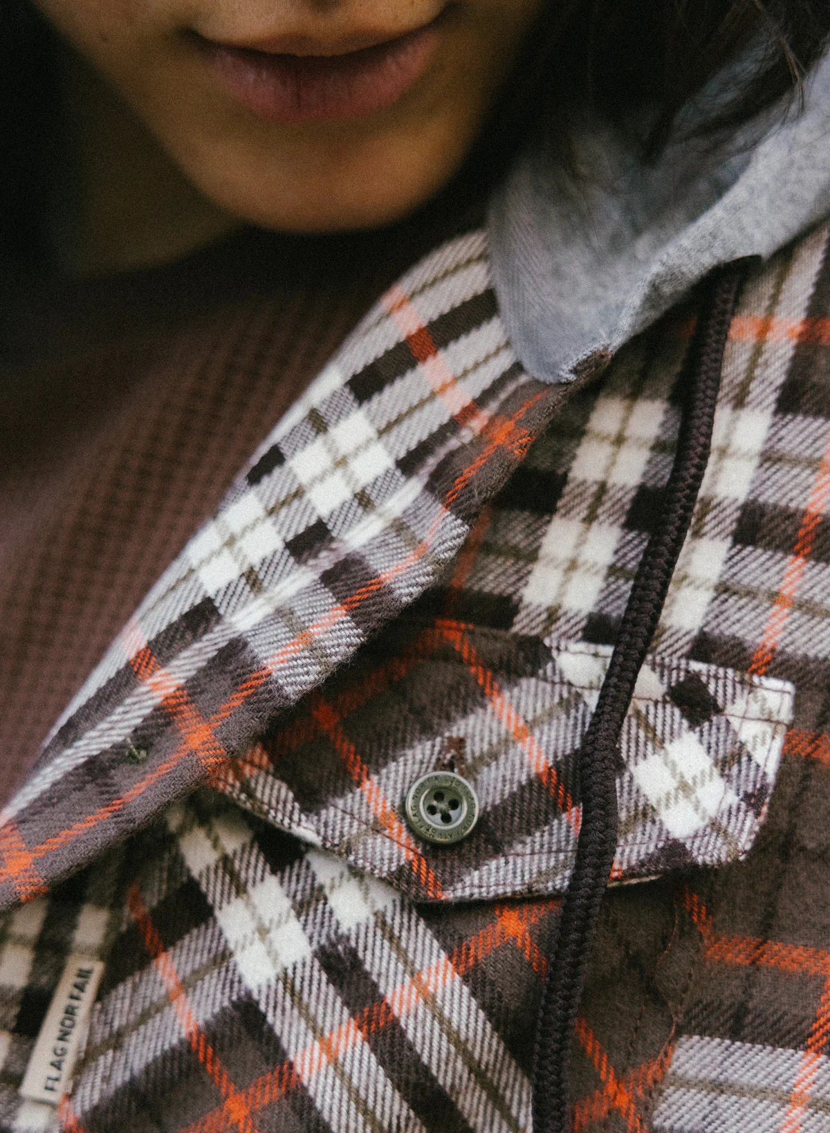 WOMEN'S HOODED FOREVER FLANNEL - ORANGE - Image 6