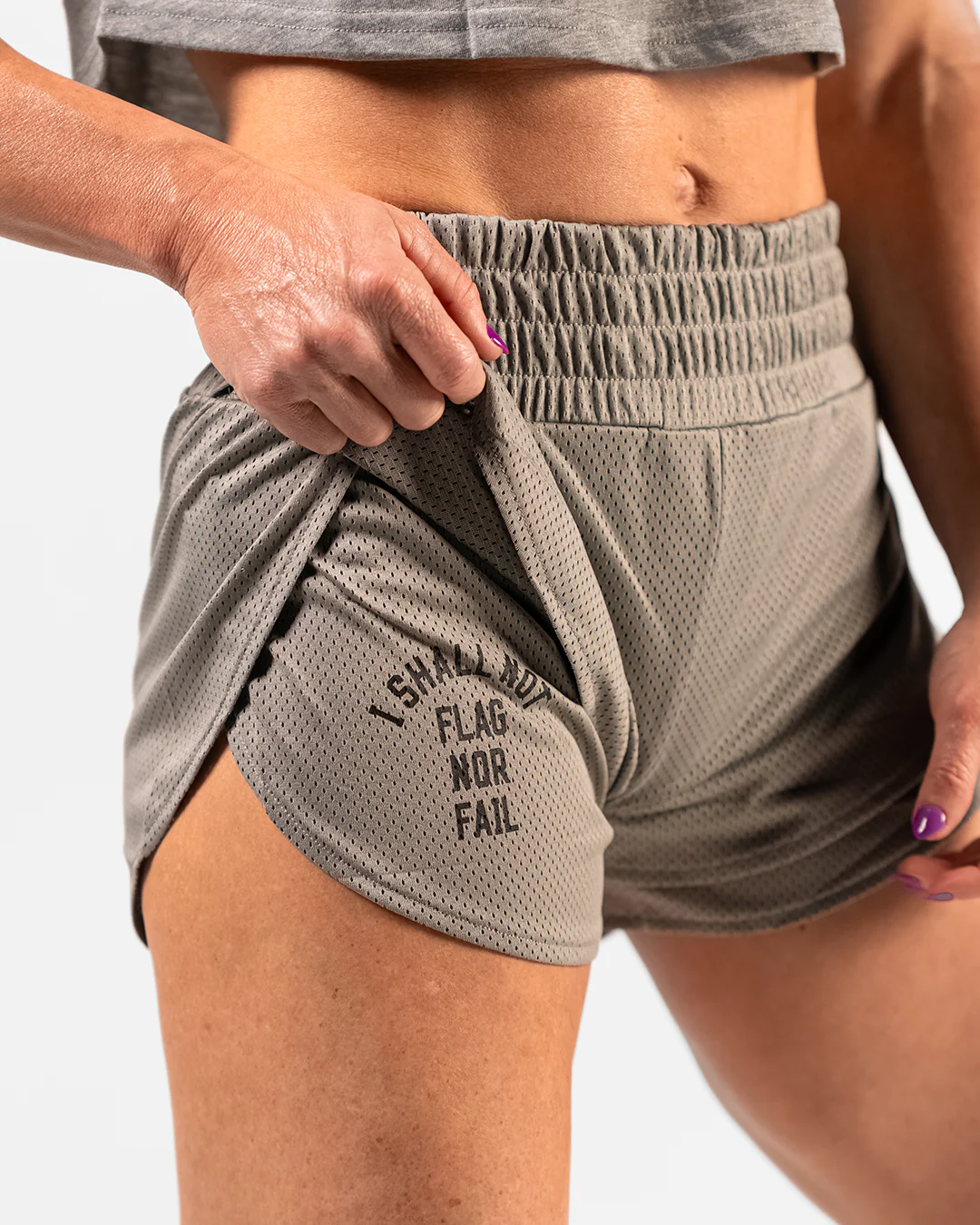 WOMENS MOMENTUM MESH SHORTS - GREY - Image 4