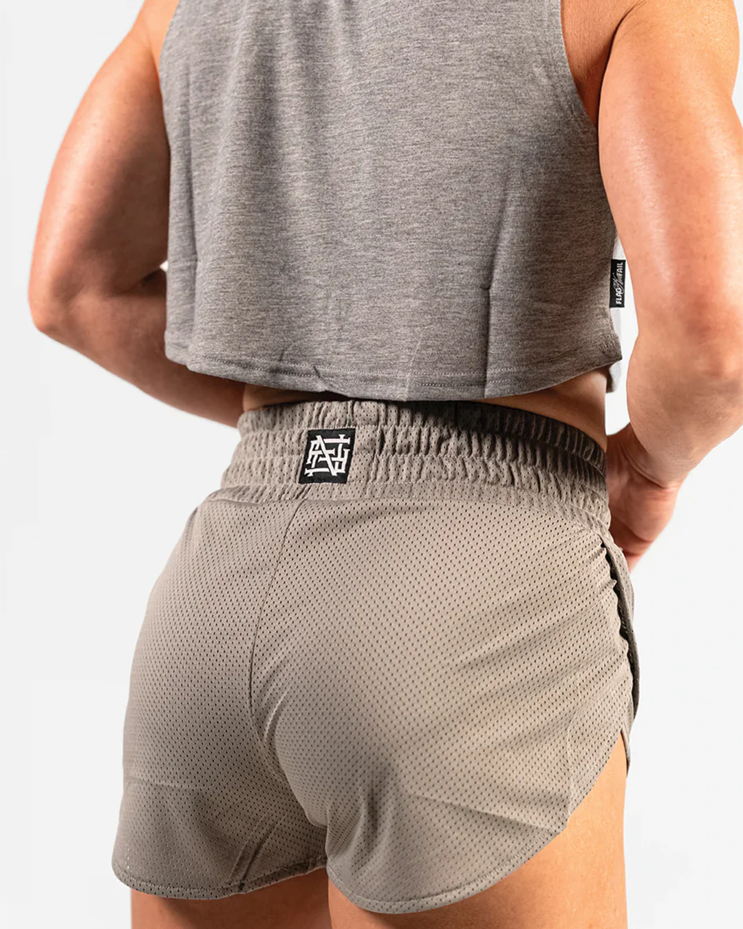 WOMENS MOMENTUM MESH SHORTS - GREY - Image 5