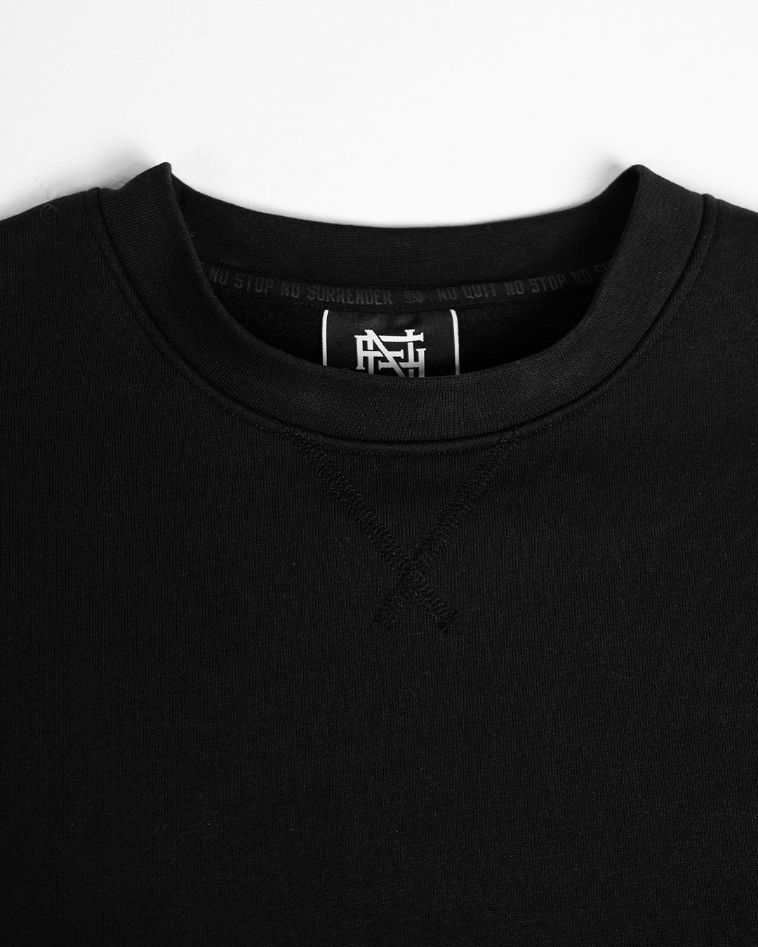 WOMENS OVERSIZED CROP CREWNECK - BLACK - Image 4