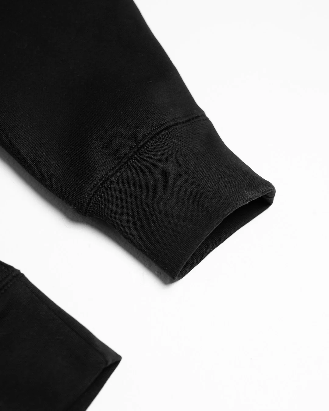 WOMENS OVERSIZED CROP CREWNECK - BLACK - Image 7