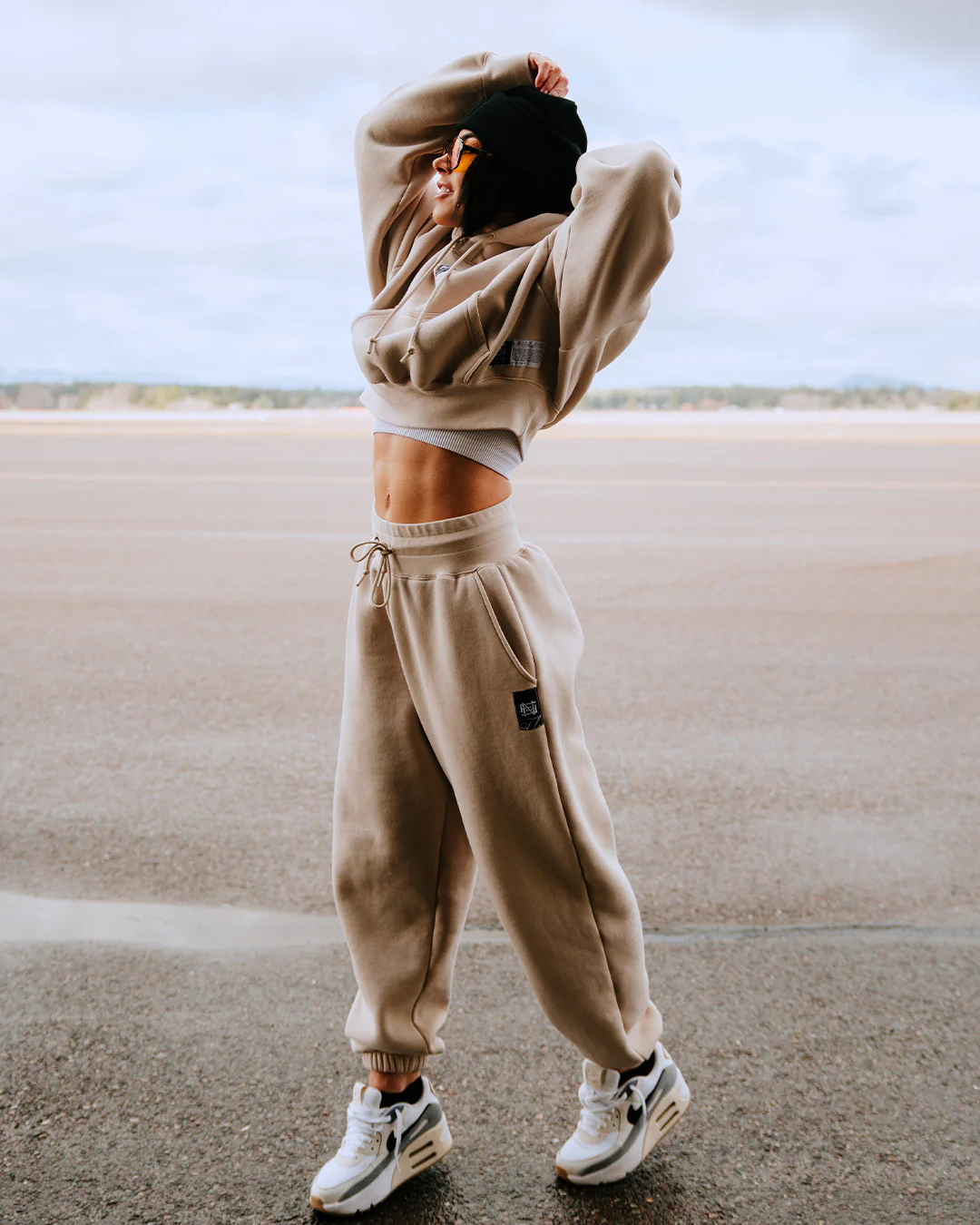 WOMENS OVERSIZED CROP HOODIE - TAN - Image 11