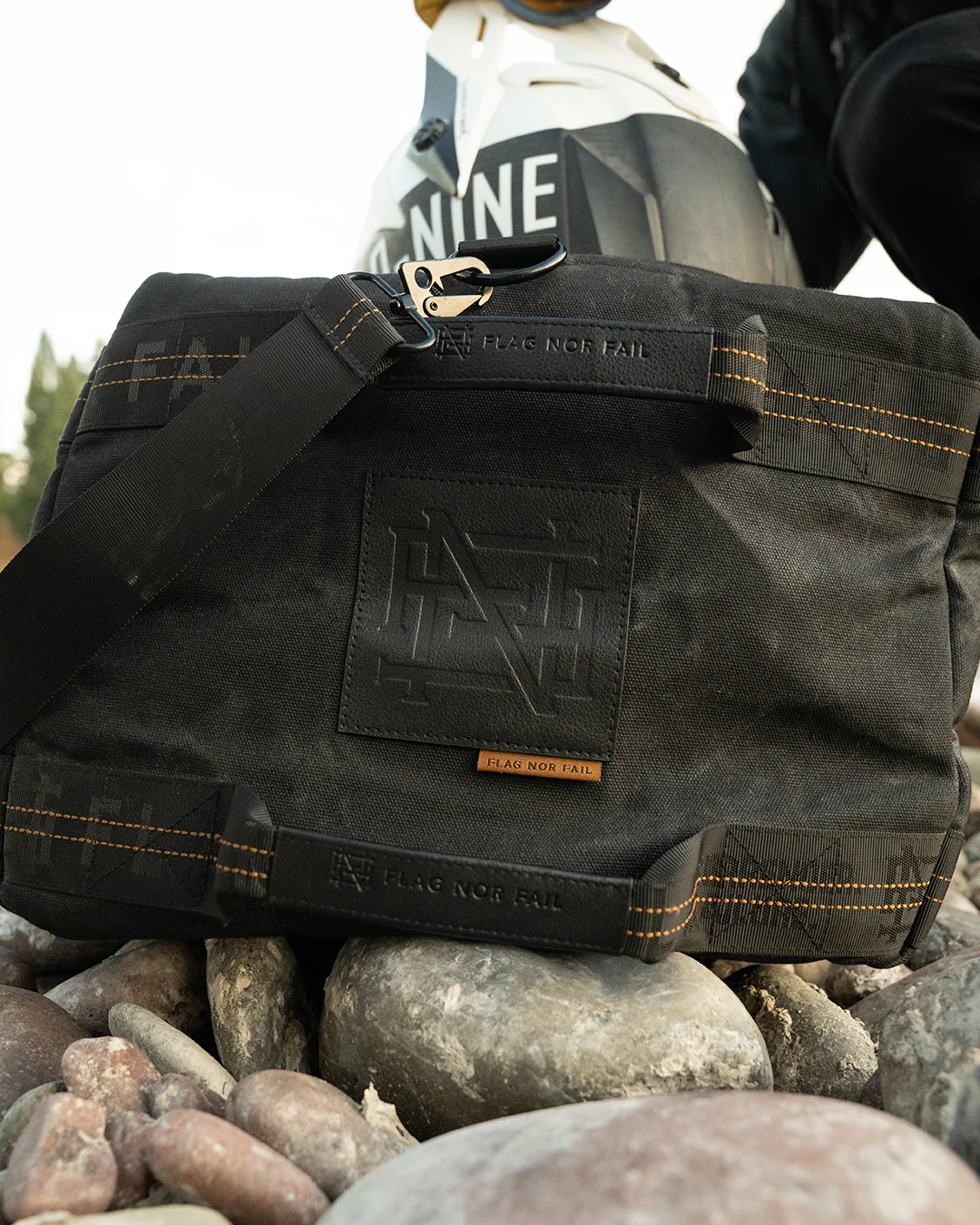 XL DUFFLE BAG - CANVAS - Image 7